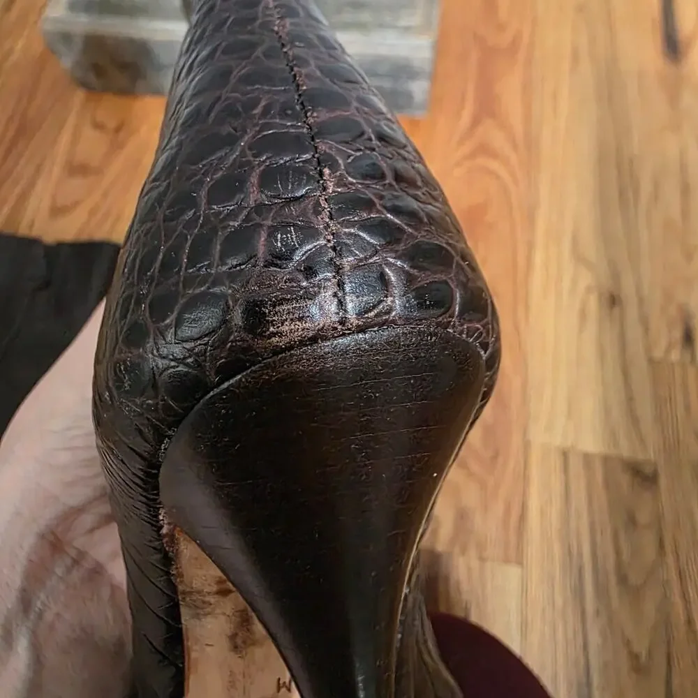 Ann Taylor Brown Croc Embossed Leather Pointed Toe Heeled Ankle Boots Size 8M